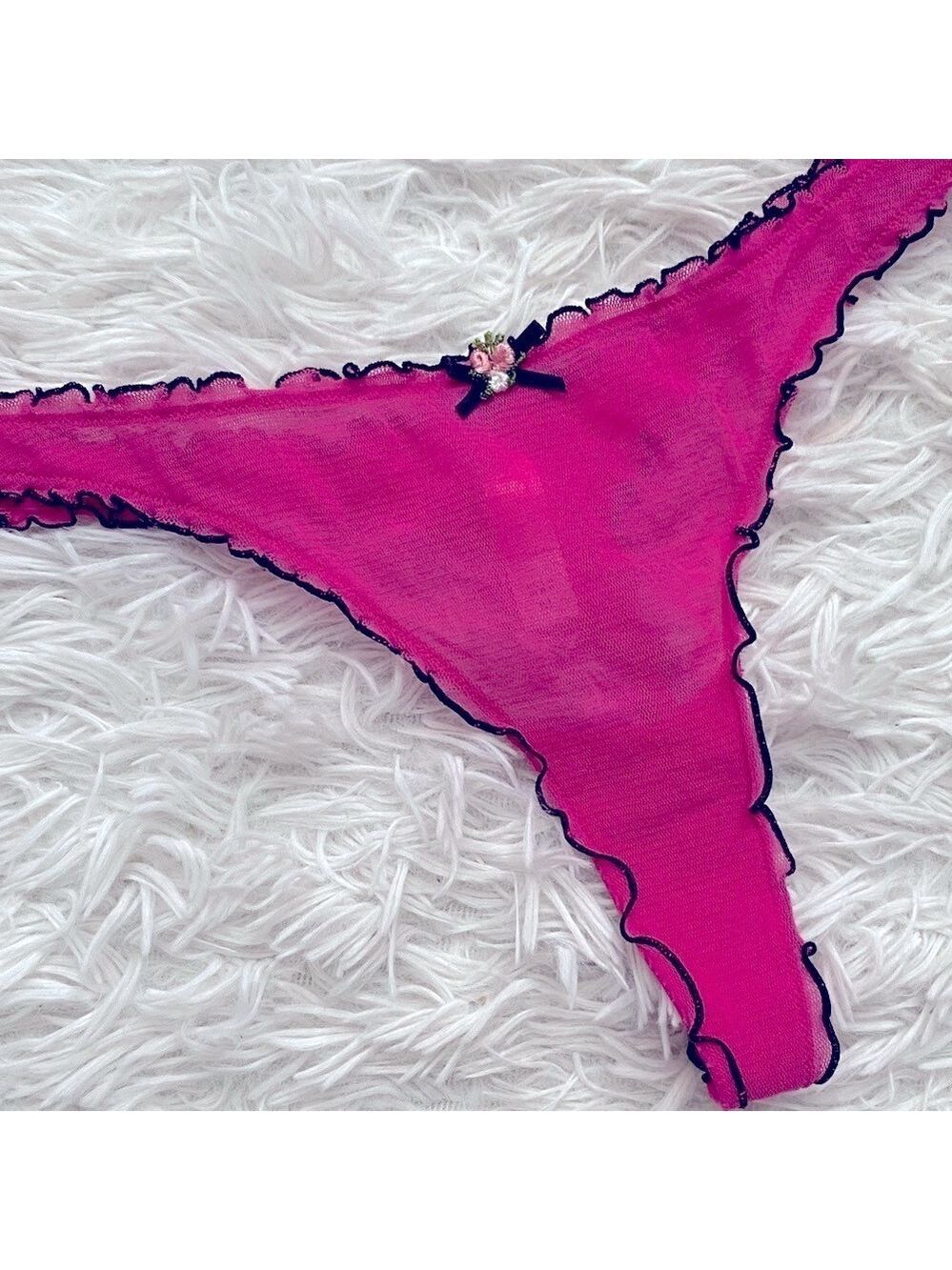 Victoria's Secret Rare vintage Fuchsia micro mesh thong